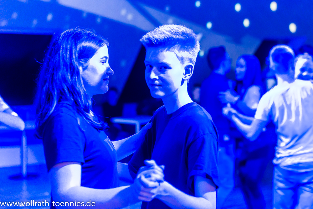 2019 11 30 Tanzparty Jugend 0672